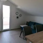 Milana Apartment *