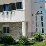 Apartment Milana *