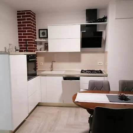 Milana Appartamento Rtina